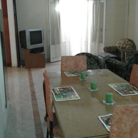 Elegant Heliopolis, Studio-Apartment Kairo Eksteriør billede