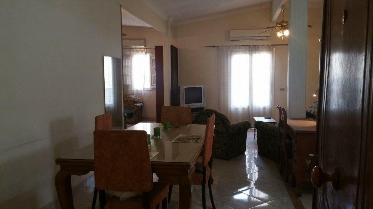 Elegant Heliopolis, Studio-Apartment Kairo Eksteriør billede
